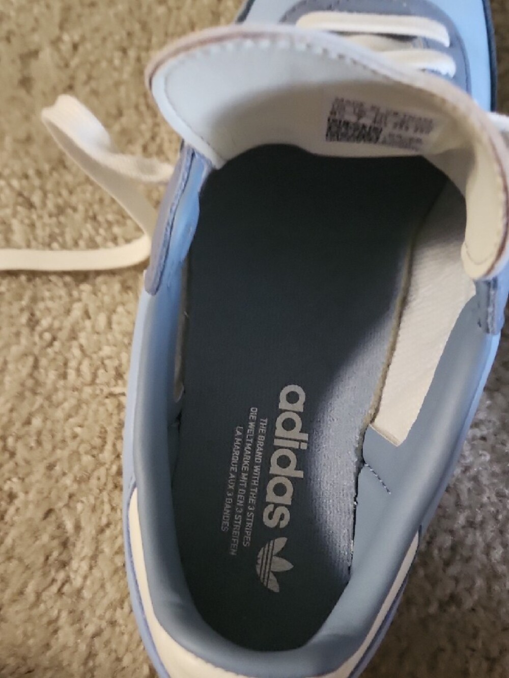 adidas Samba Sneakers in Light Blue and White - Picture 5 of 7